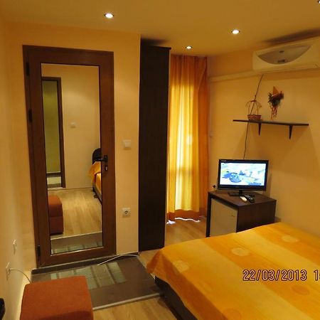 Family Hotel Lebed Несебир Номер фото