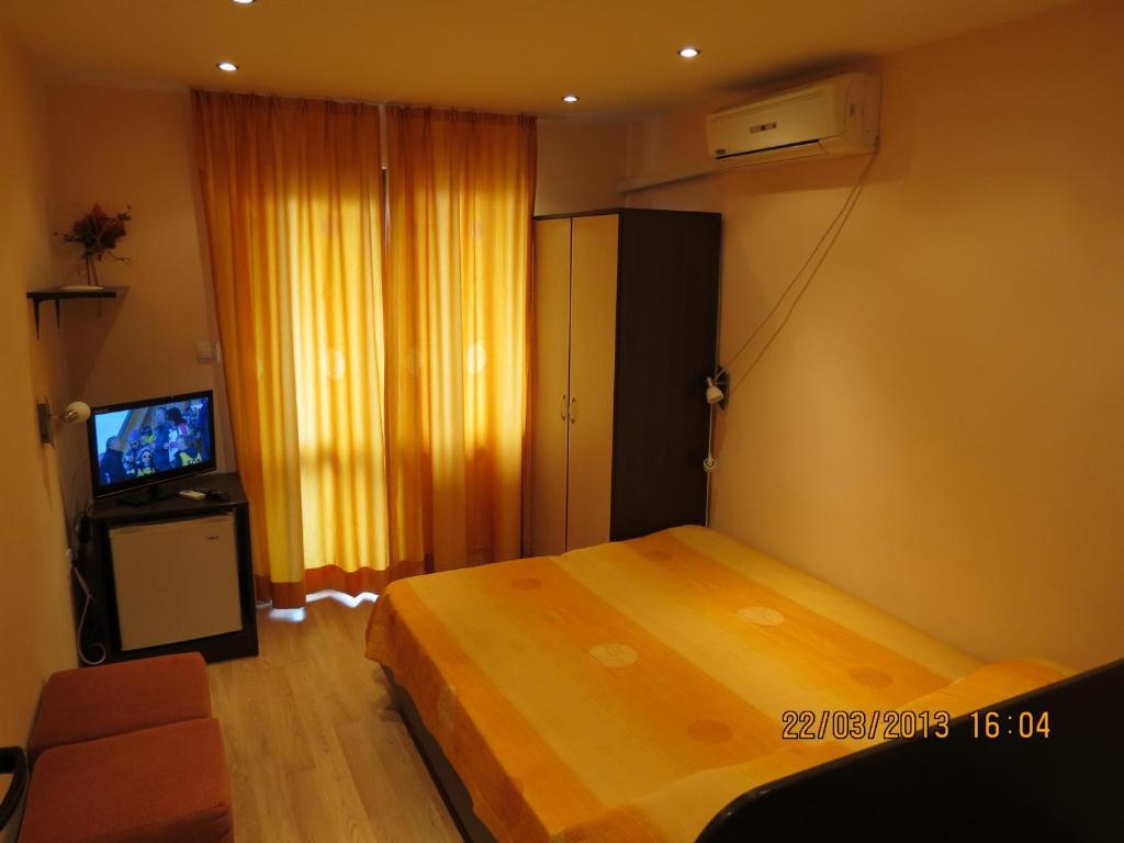 Family Hotel Lebed Несебир Номер фото